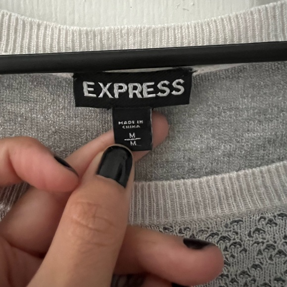Express Sweater - Picture 3 of 3